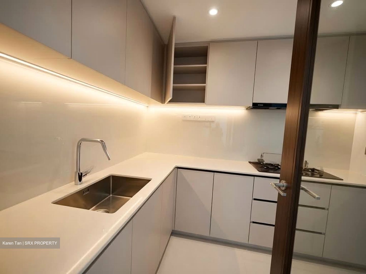 Altura (D23), Condominium #581499861